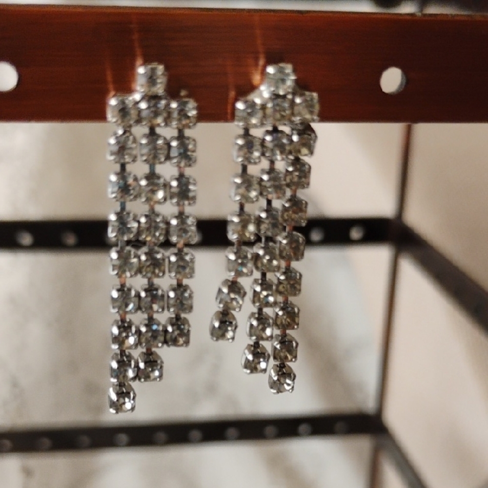 80's Style Dangle Earrings with rhinestones Water Fall Style - Picture 2 of 3